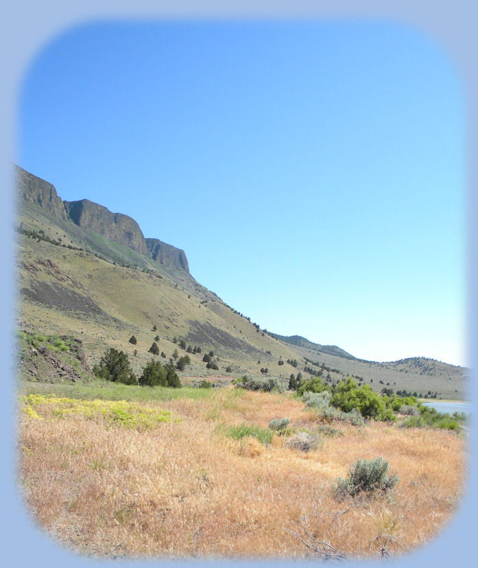 Sightseeing the Oregon Outback scenic byway: Lake Abert and Abert Rim: Pacific Flyway: bird migrations. Native prehistoric art: sculptures, rock art. Warner Mountains: Gearhart Mountain Wilderness, hiking trails, the oregon high desert.