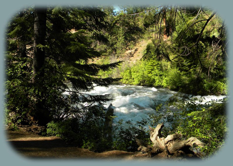 
hiking trails on the wild and scenic deschutes river in the deschutes national forest of oregon: benham waterfalls, dillon waterfalls, lava cave waterfalls, part of the newberry national volcanic monument, which includes the lava cast forest, the lava river caves, lava lands in bend, oregon, and newberry crater with paulina and east lakes, paulina creek waterfalls, the big obsidian flow, hot springs, campgrounds and more.